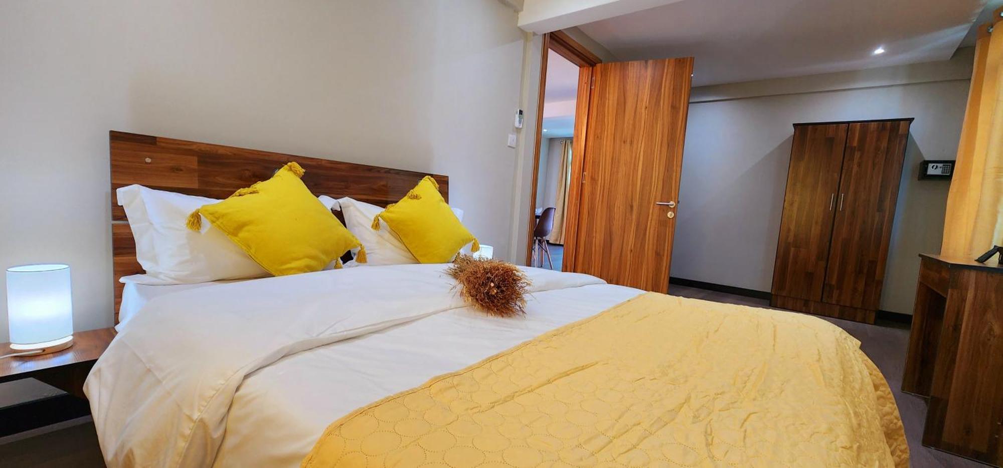 Phoenix Beach Apartments Sea View Flic-en-Flacq 外观 照片